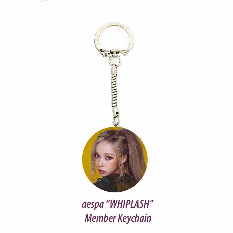 aespa "WHIPLASH" Member Keychain / Kpop Bias Keychain / Kpop Merch