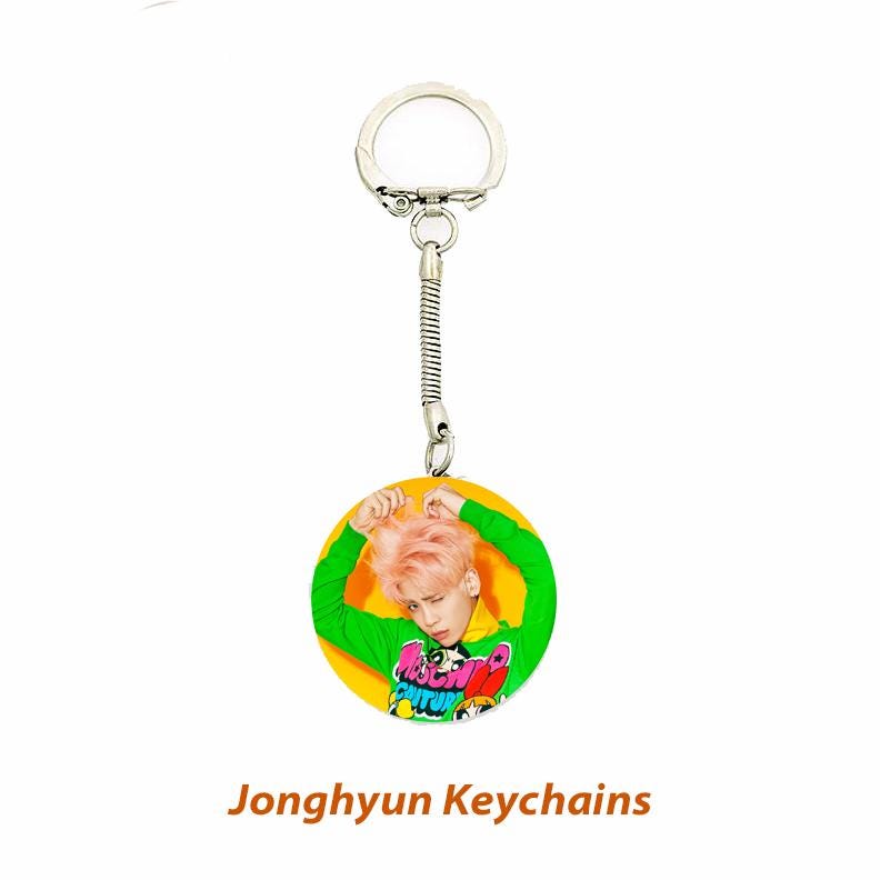 Jonghyun Keychain / Kpop Bias Keychain / Kpop Merch