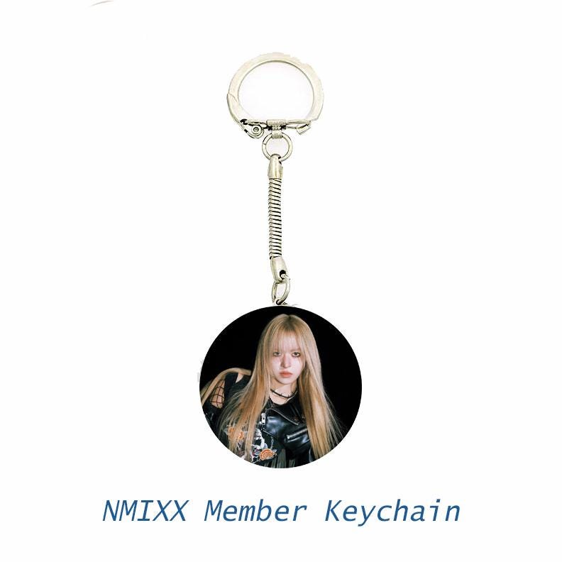 NMIXX "Fe3O4: BREAK" Member Keychain / Kpop Bias Keychain / Kpop Merch